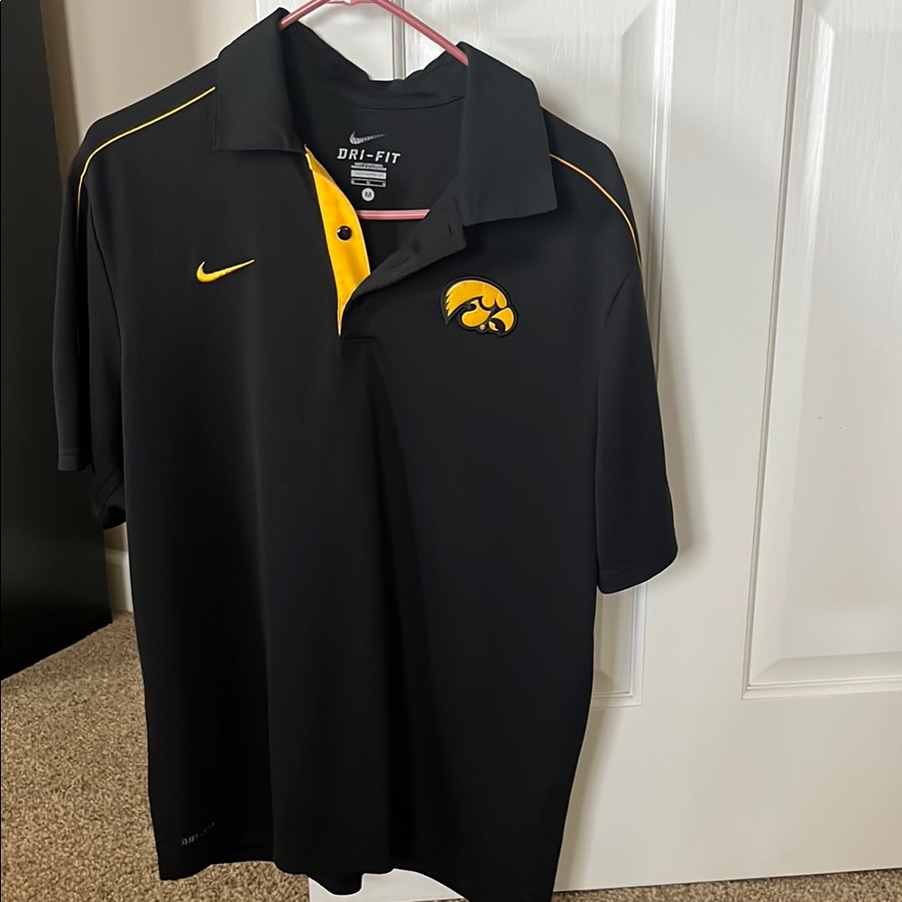 Nike Black and Yellow Men's Iowa Hawkeyes Polo Shirt